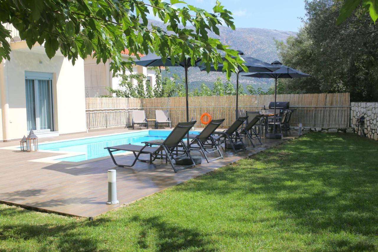 Amarianos Villas Agia Efimia Екстериор снимка