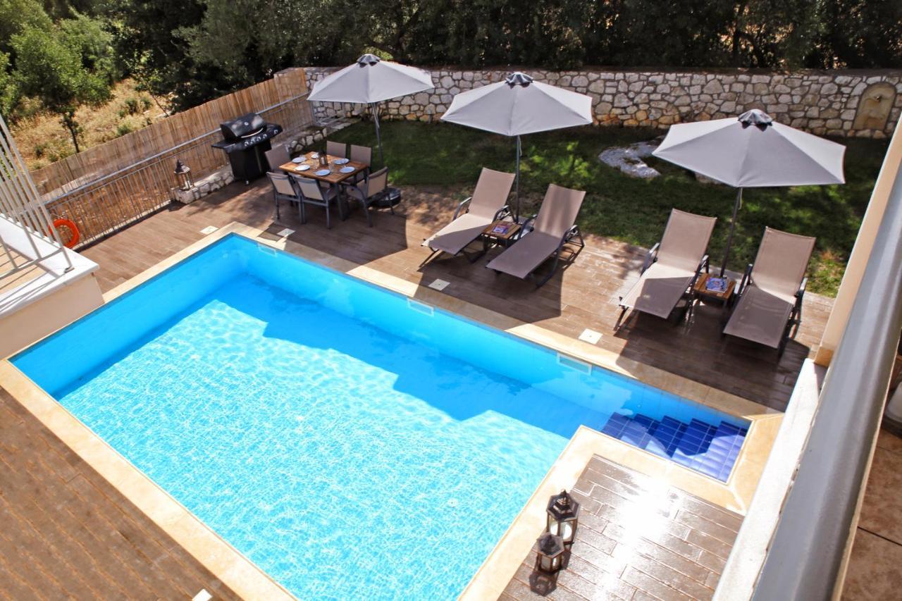 Amarianos Villas Agia Efimia Екстериор снимка