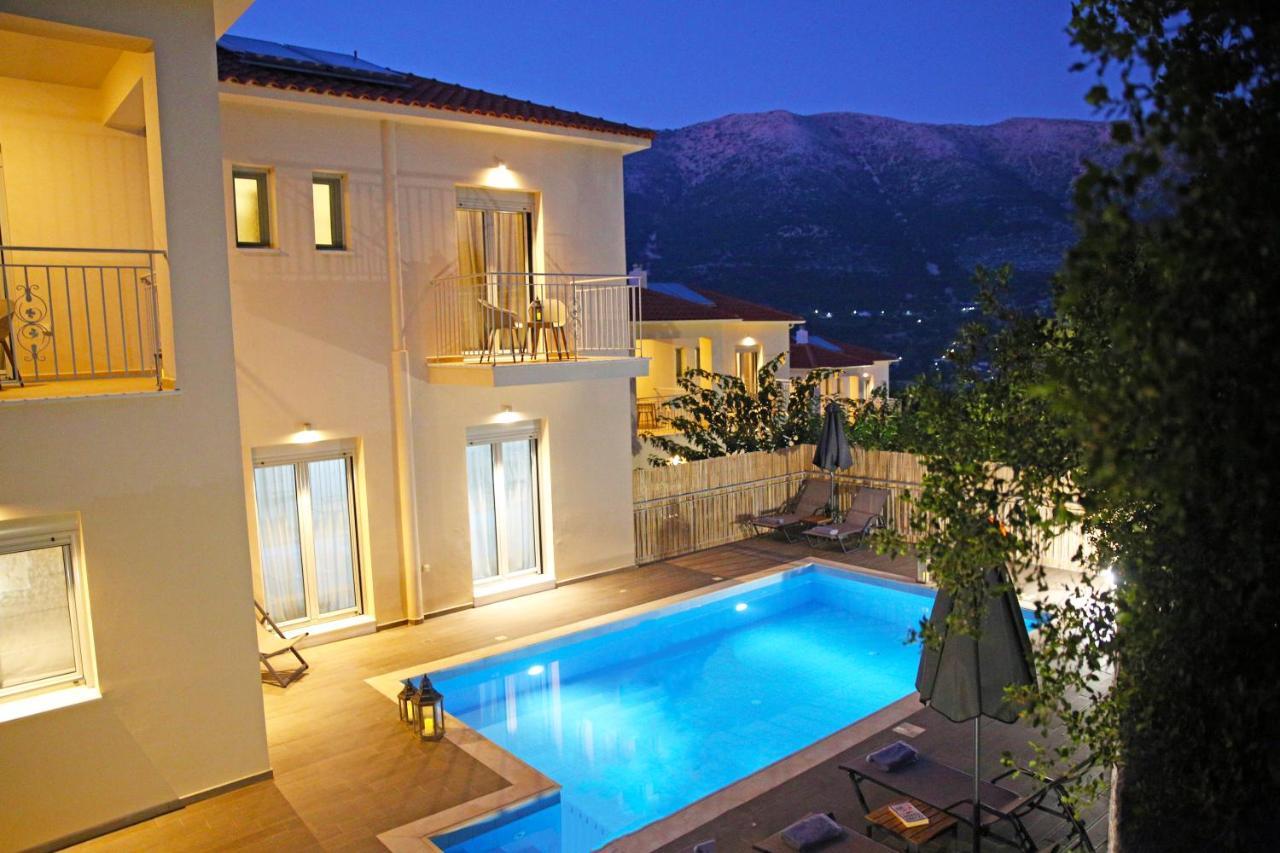 Amarianos Villas Agia Efimia Екстериор снимка