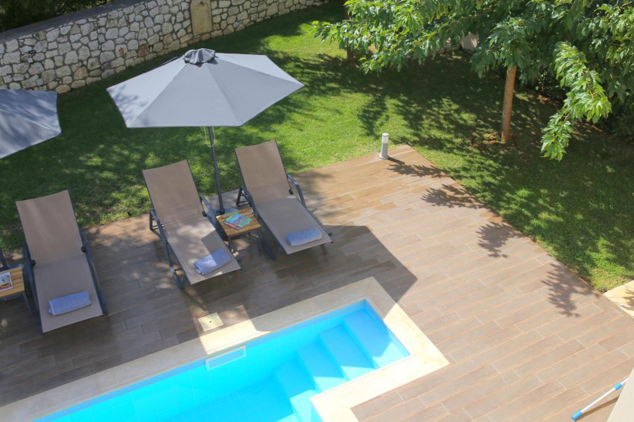 Amarianos Villas Agia Efimia Екстериор снимка