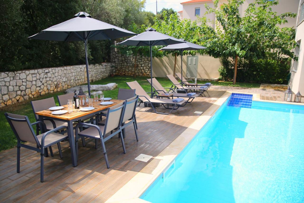 Amarianos Villas Agia Efimia Екстериор снимка